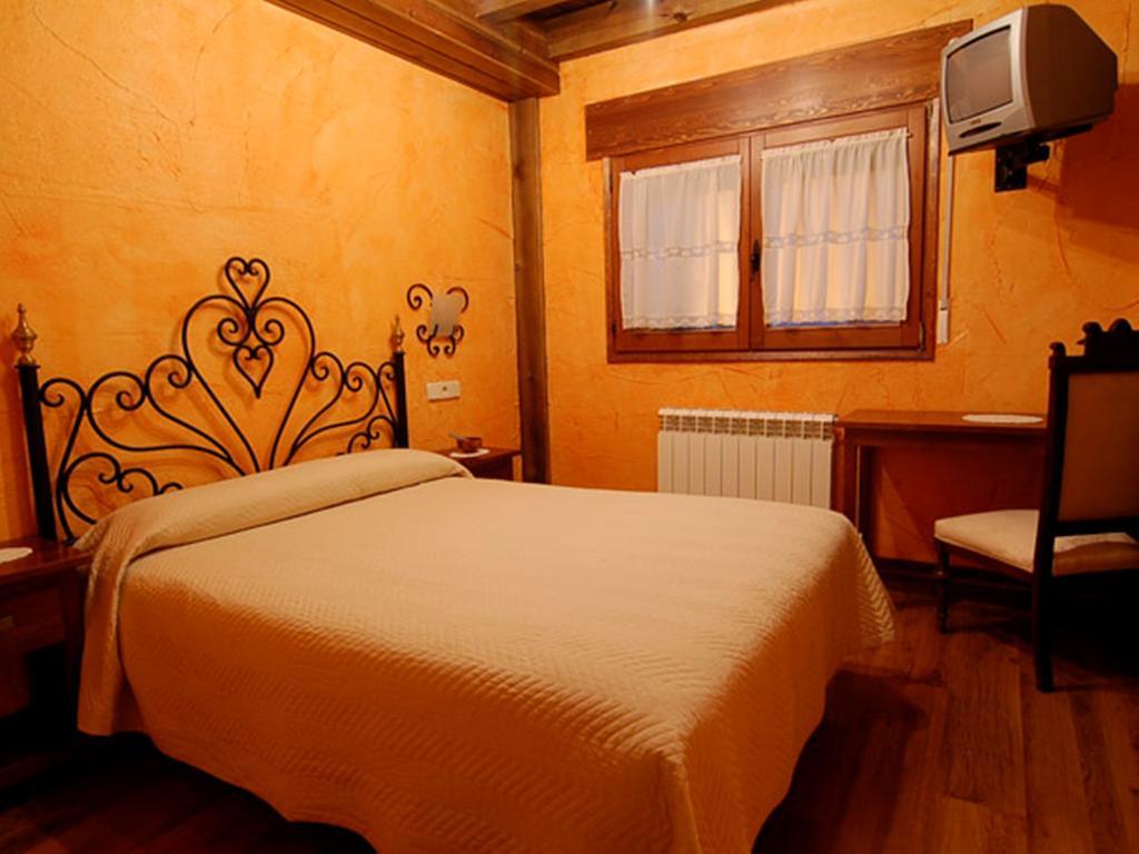 La Casona Del Herrero Навалено Номер фото